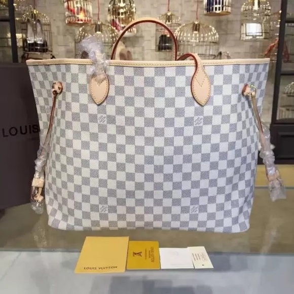 Louis Vuitton Gray and Pink Checkered Women's Bag Set - Picture 7 of 7
